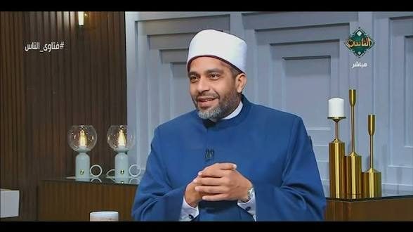 ما حكم الدعاء على الأم بسبب التفرقة بين الأبناء؟.. أمين الفتوى يوضح