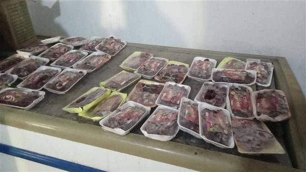 ضبط مواد غذائية غير صالحة للإستخدام