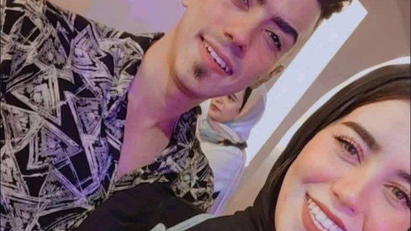 زوج البلوجر دنيا فؤاد