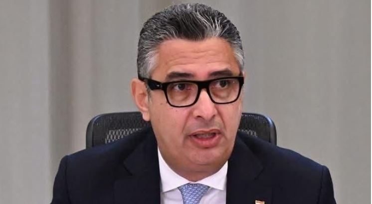 وزير التموين