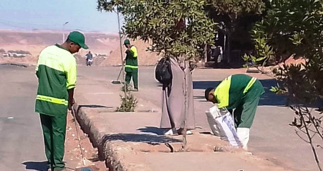 عمال النظافة الميدانية
