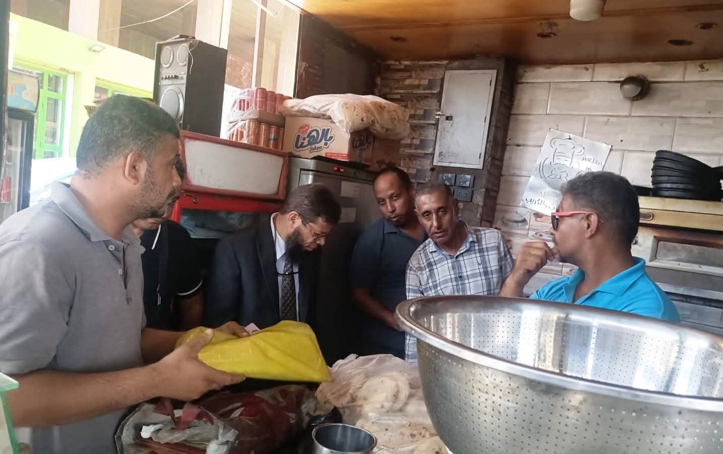 حملة تفتيشية لضبط المخالفات بأسوان