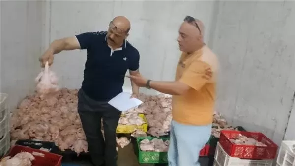 ضبط لحوم ودواجن غير صالحة للإستهلاك الآدمي بالإسكندرية