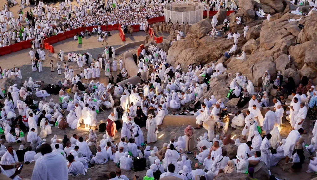 الحجاج على جبل عرفات