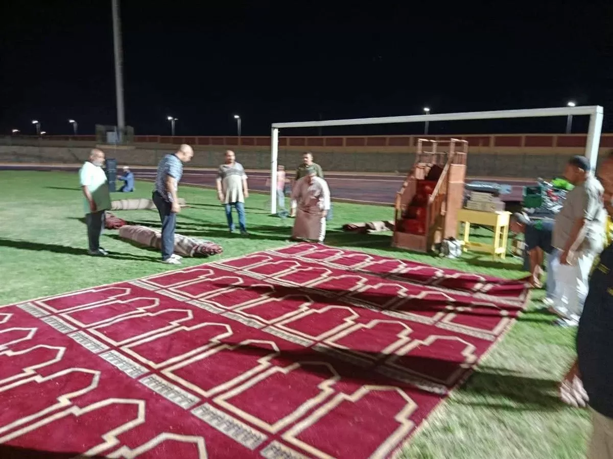 تجهيز ساحة الاستاد الرياضي