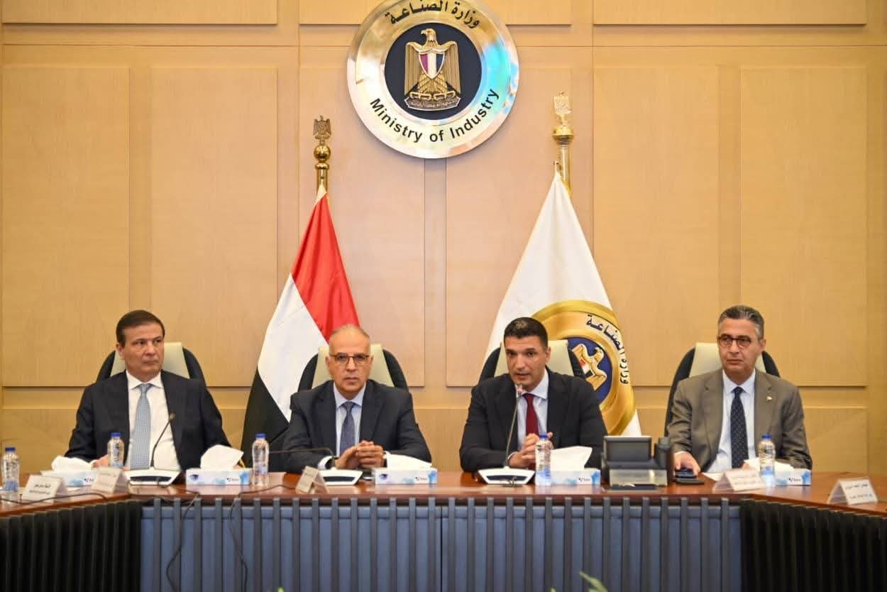 الري والتموين والزراعة يشكلون لجنة لإدارة ملف البصمة المائية في مشروعات الصناعات الغذائية