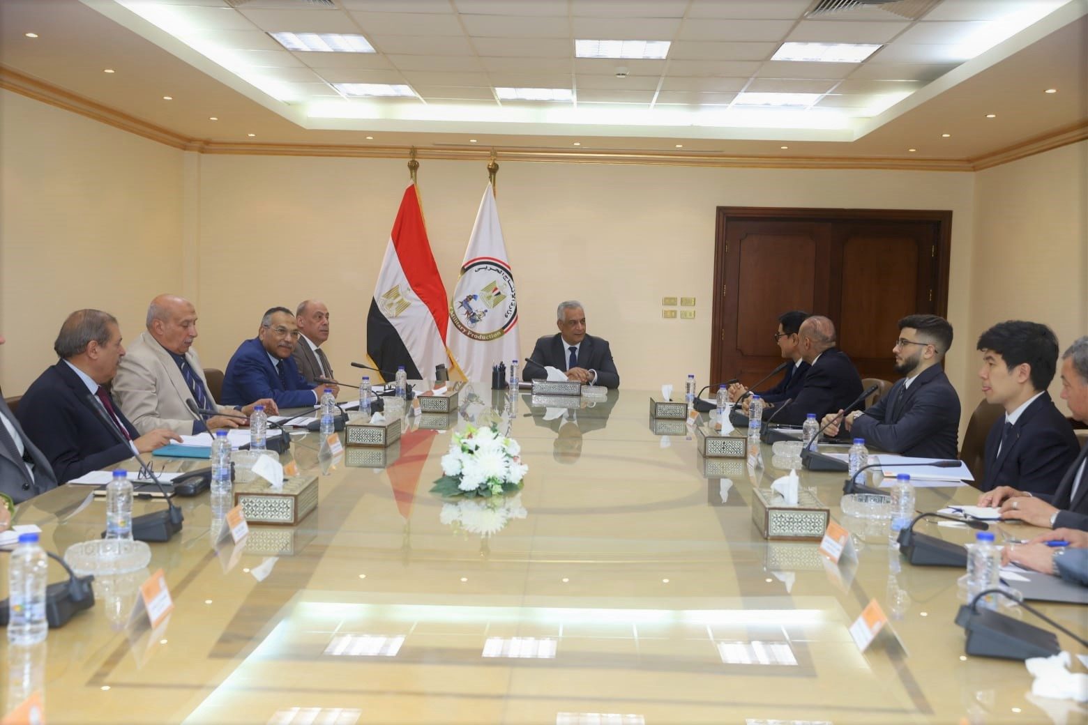 الدكتور مهندس صلاح سليمان جمبلاط وزير الدولة للإنتاج الحربي