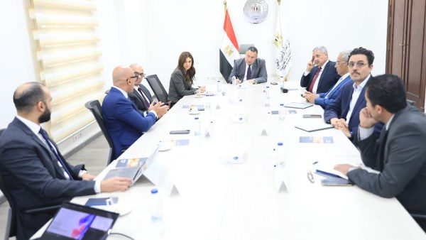 الدكتور عبدالعزيز قنصوة وزير التعليم العالي