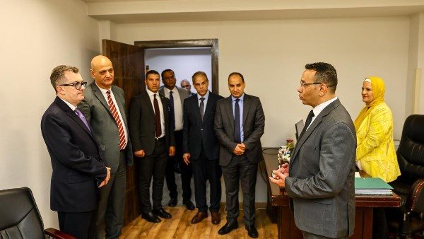 الدكتور أحمد رستم