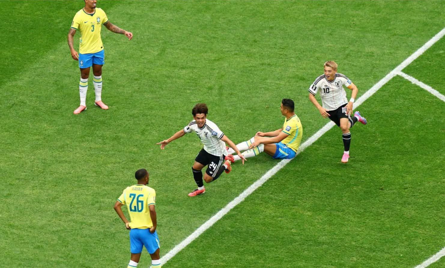 اليابان تتقدم على البرازيل 1-0 في نهاية الشوط الأول بدور الـ32 لكأس العالم