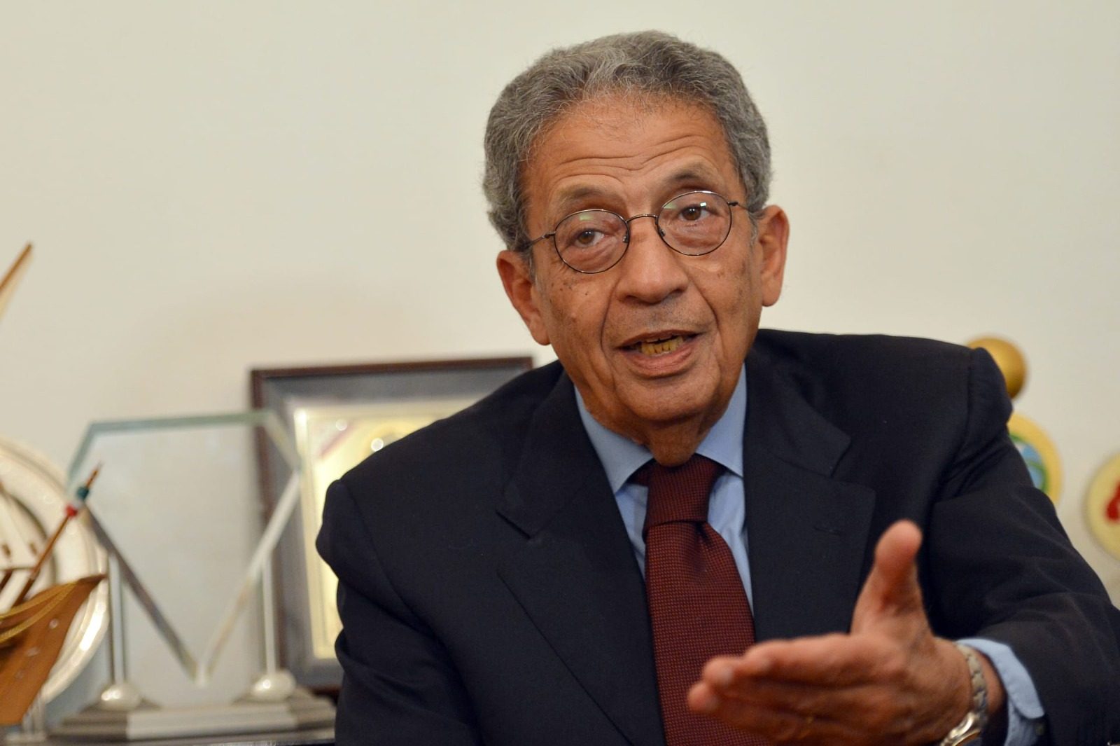 عمرو موسى