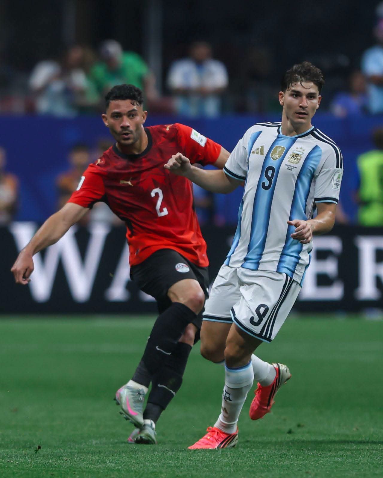 نهاية المباراة | الأرجنتين تودع مصر من ثمن نهائي المونديال بفوز درامي 3-2