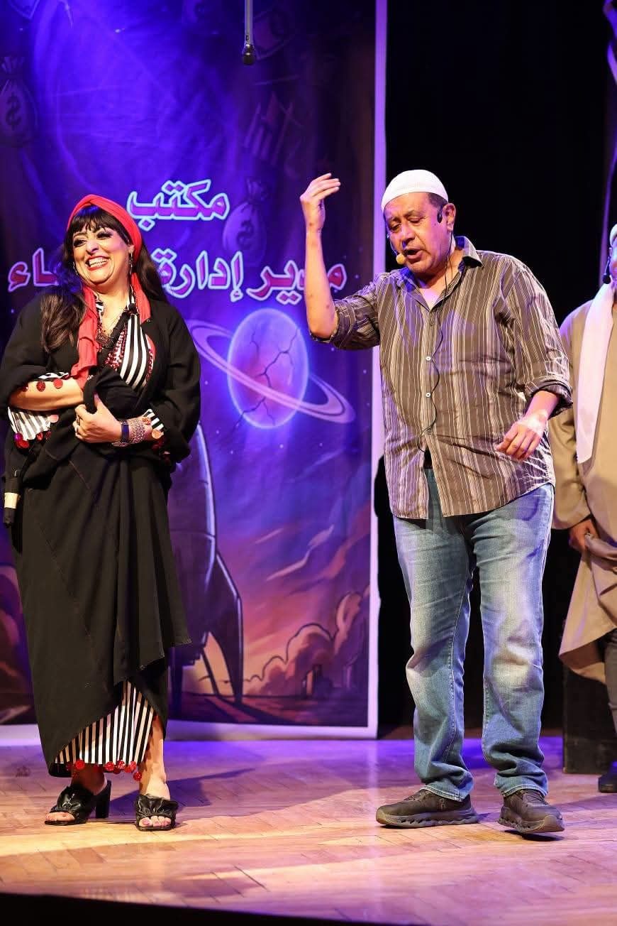 نيفين الكردي تتألق في "ميدو جاب آخره" والعرض يرفع لافتة كامل العدد