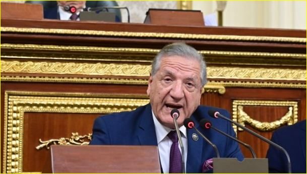 الدكتور فخري الفقي