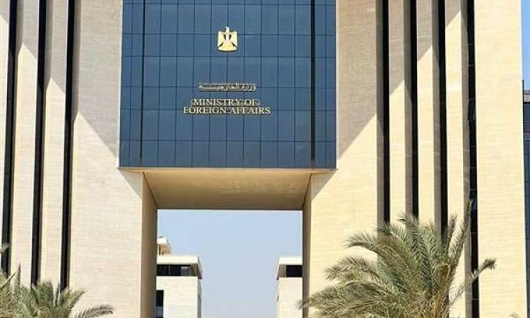 مصر تدين الاعتداءات الإيرانية على الإمارات وقطر والكويت والبحرين.. وتعرب عن تضامنها الكامل معها