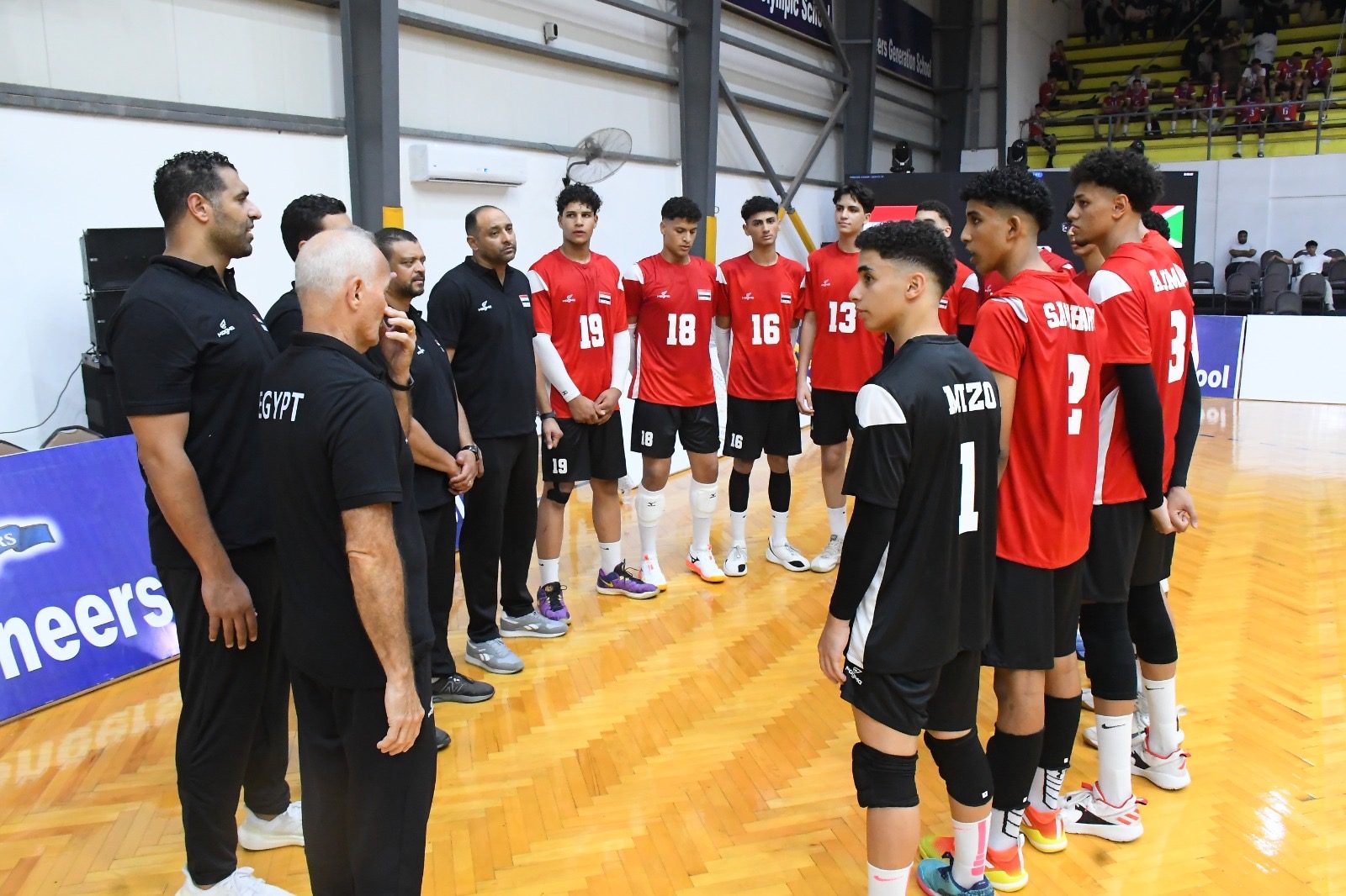 منتخب ناشئي الطائرة