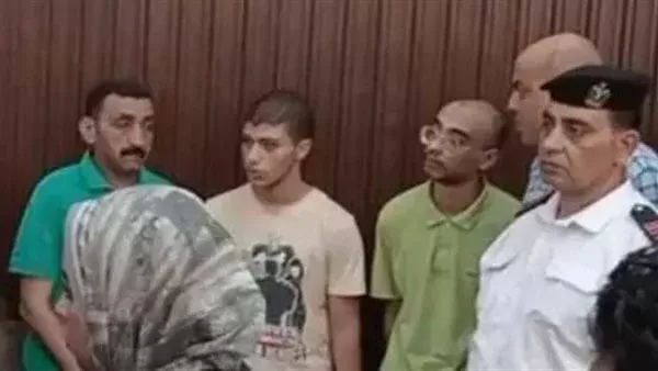 المتهمين