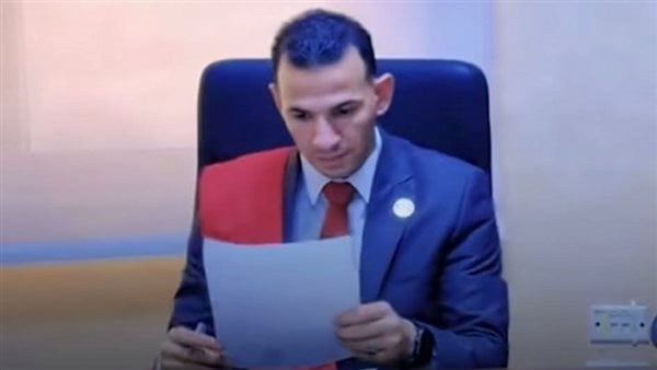ضبط عاطل انتحل صفة قاضي
