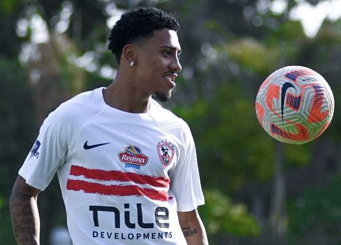الزمالك يغلق الباب أمام رحيل بيزيرا ويتمسك بحقوقه القانونية