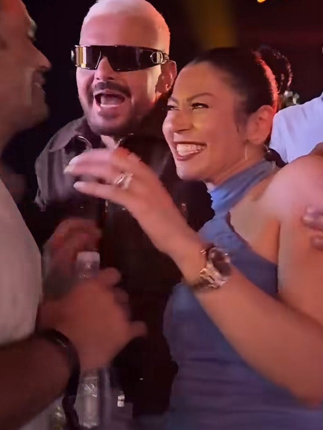 يا قليل الأدب.. رامز جلال يدافع عن لقاء الخميسي بعد زيجة أوسا عليها