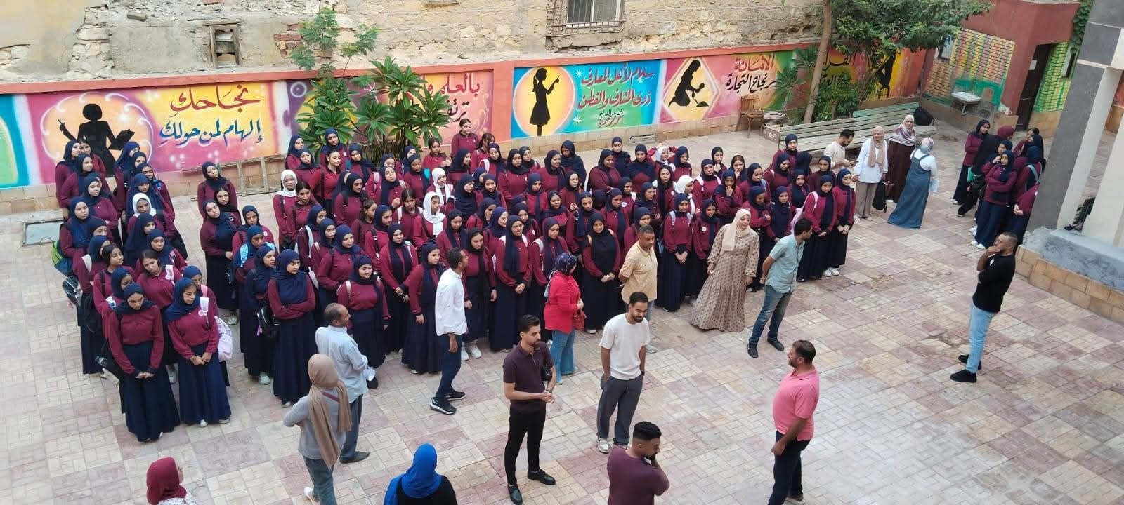 محافظ الجيزة يتابع انطلاق الفصل الدراسي الأول ويشدد على جاهزية المدارس