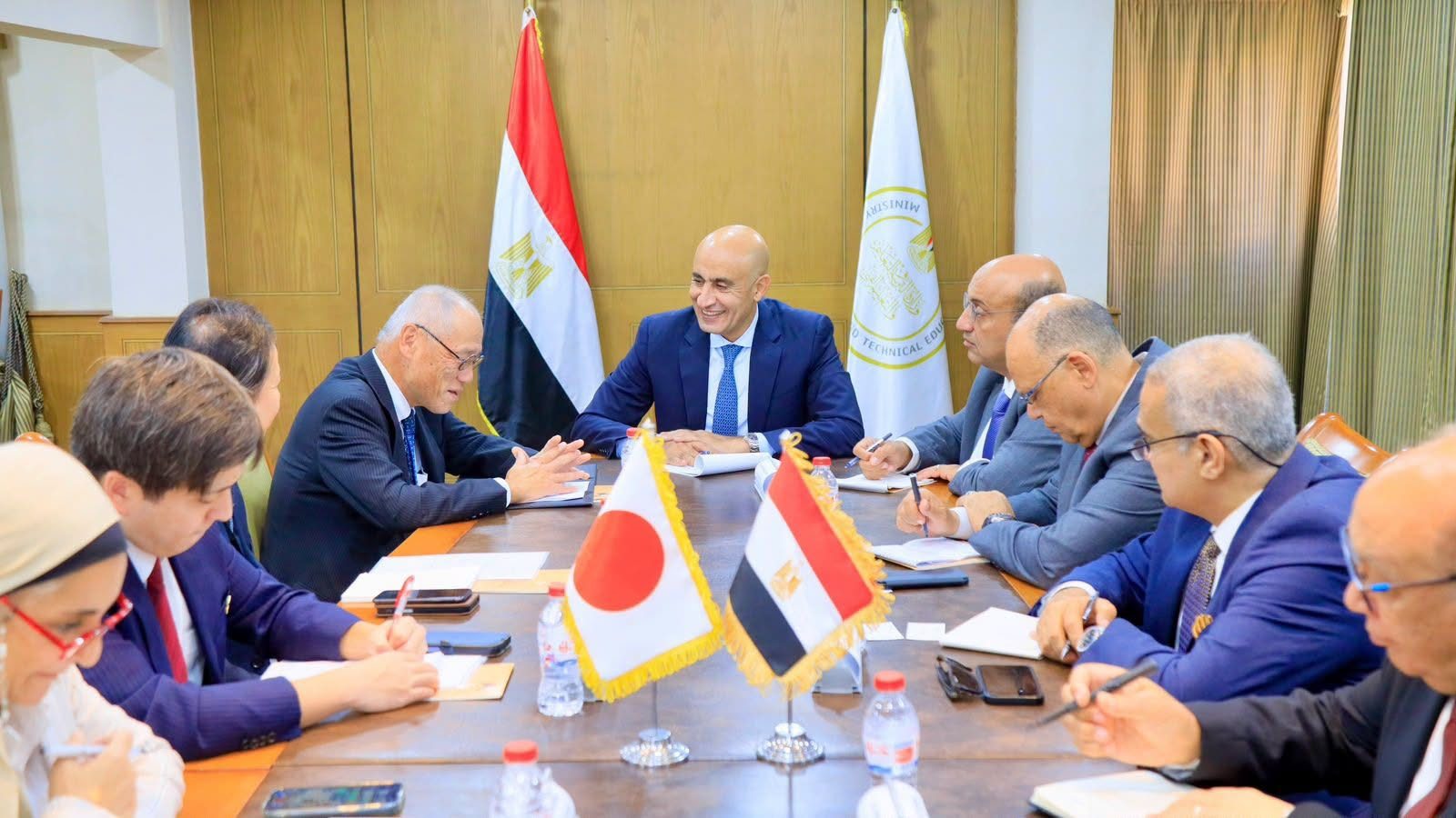 محمد عبد اللطيف يستقبل السفير الياباني لدى مصر لبحث سبل تعزيز التعاون المشترك في مجال التعليم