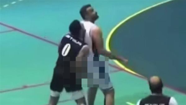 أول تعليق من لاعب القناة بعد واقعة عمرو زهران.. وعقوبة مرتقبة من اتحاد السلة
