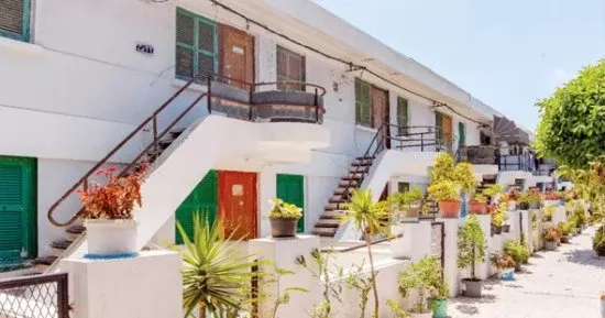 بصمات الجالية الإيطالية بالإسكندرية.. عمارة فريدة وتاريخ اقتصادي وثقافي حافل بالسراديب والحضرة