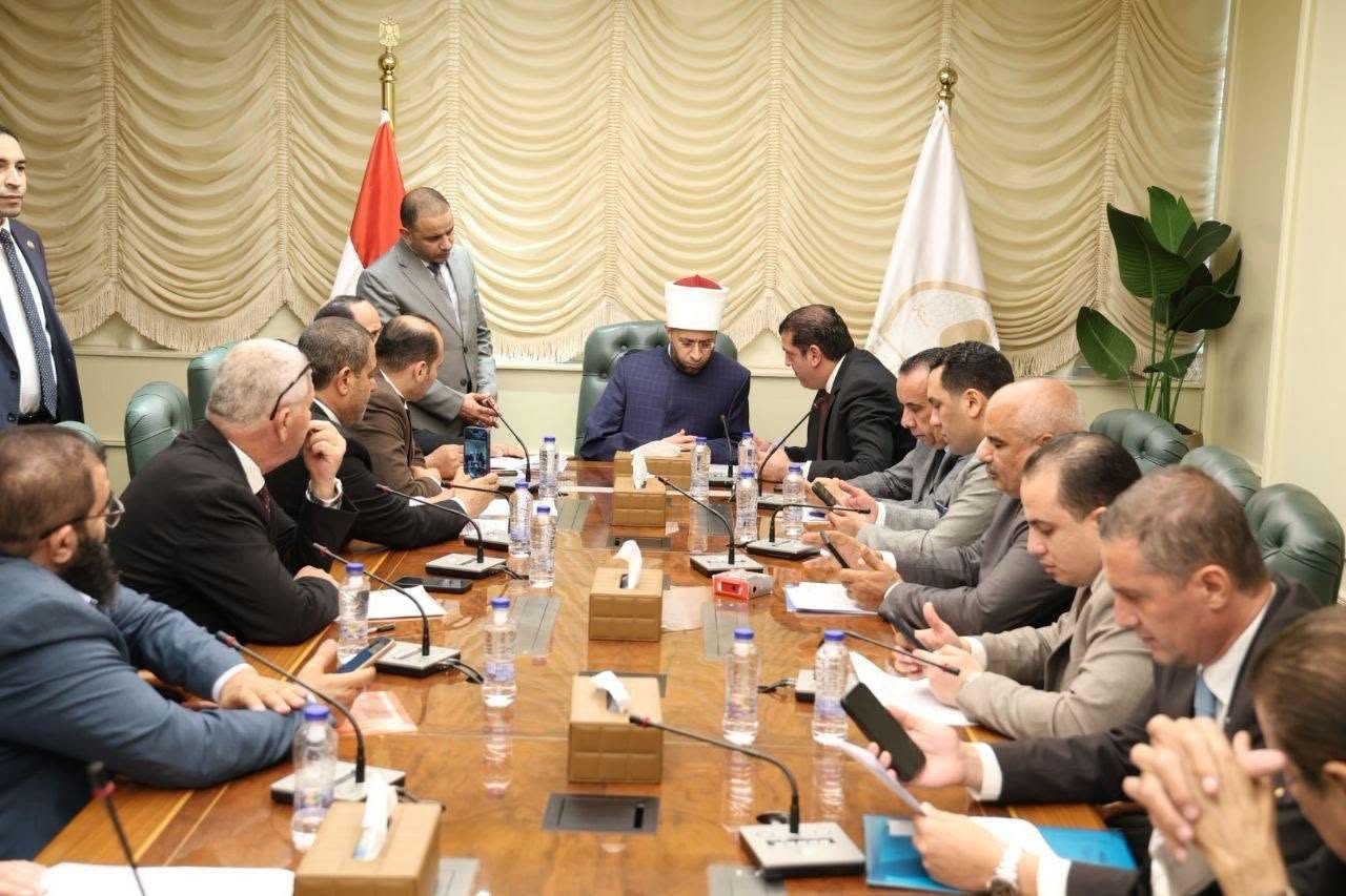 وزير الأوقاف يستقبل أعضاء مجلسي النواب والشيوخ للعمل المشترك على خدمة كل أبناء الوطن