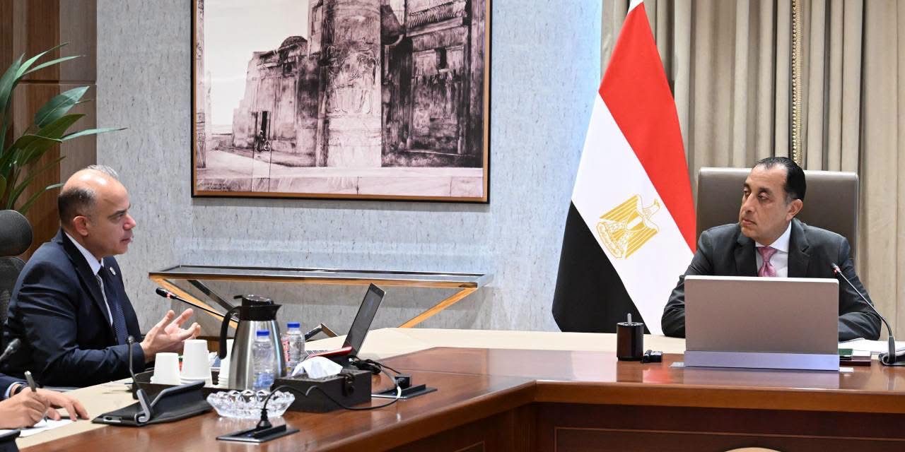 رئيس الوزراء يستعرض مقترحات تنمية الصادرات المصرية