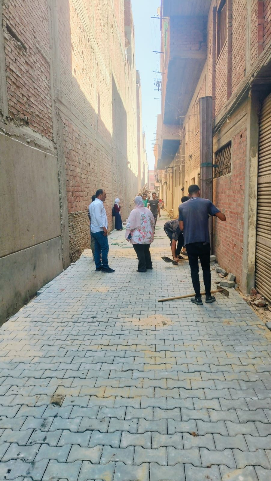 محافظ الجيزة يتابع تنفيذ أعمال رصف129 شارعًا بكرداسة بالإنترلوك ضمن الخطة الاستثمارية للعام المالي الجاري