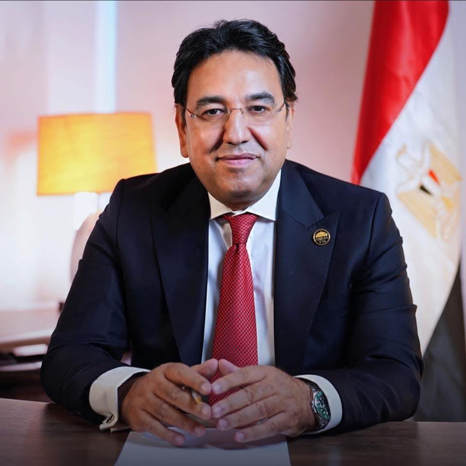 قبول تظلم الدكتور أيمن محسب وإعادة إدراج اسمه ضمن مرشحي الهيئة العليا للوفد