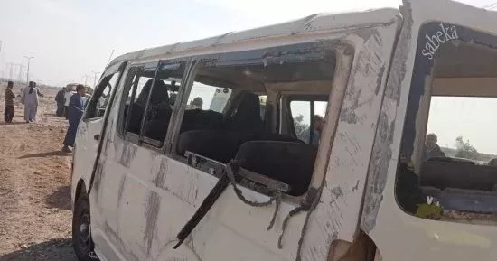 انقلاب ميكروباص أعلى الطريق الصحراوي في العياط  يسفر عن 6 مصابين