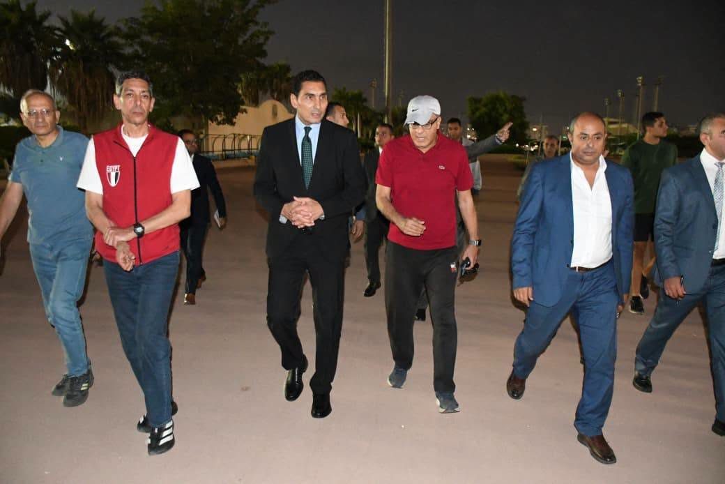 وزير الرياضة يتفقد المنشآت الملحقة باستاد القاهرة ويؤكد ضرورة وضع رؤية واضحة لتطويرها