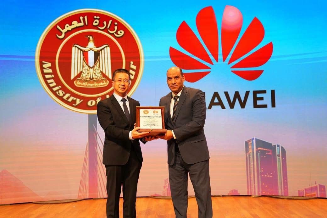 توفير 2000 فرصة عمل.. وزير العمل يفتتح النسخة السابعة لملتقى «هواوي» للتوظيف بمشاركة 120 شركة