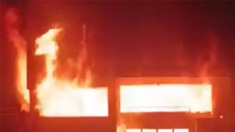 حريق داخل منزل من 3 طوابق بقنا وإخلاء السكان دون إصابات